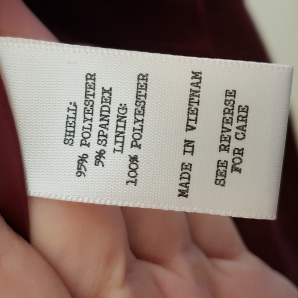 Daytrip | Burgundy Maroon Blazer with Pockets and Silver Accents | Size Small - Picture 6 of 12